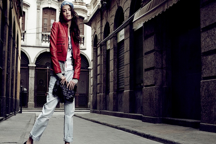 Tips Agar Tetap Tampil Fashionable Saat Travelling
