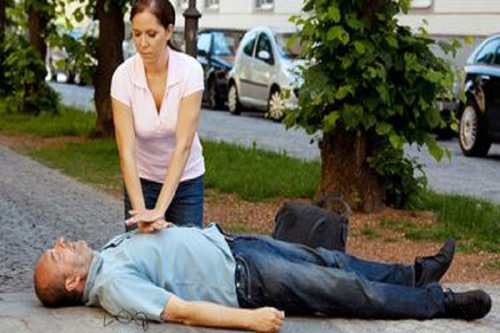 Dengan Teknik CPR Semua Orang Bisa Bantu Menyelamatkan Korban Henti Jantung