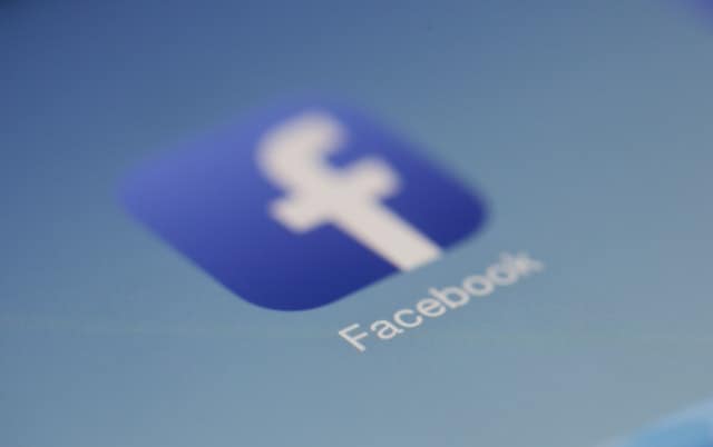 Centang Biru Facebook vs Centang Biru Instagram: Perbedaan dan Persamaan