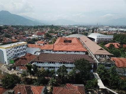 Layanan Kesehatan Gratis untuk Santri di Pesantren Modern Al Masoem