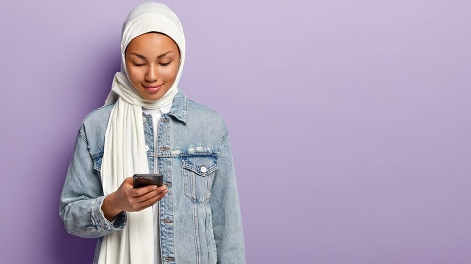 Mengoptimalkan Ibadah di Kehidupan Modern dengan Aplikasi Waktu Sholat