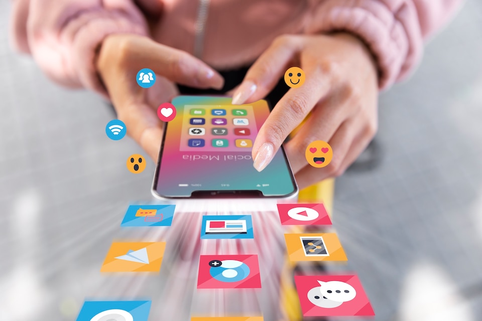 Jasa Viral Bisnis Online: Memanfaatkan Influencer untuk Promosi yang Efektif