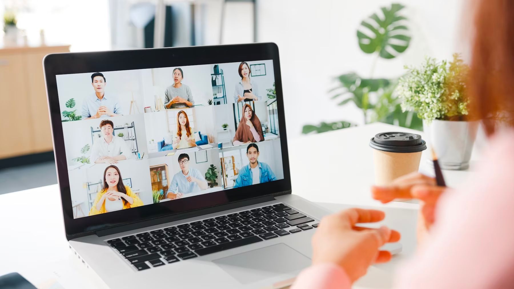 Virtual Career Fest CakeResume 2023 Membuka Peluang Karir di Industri Perbankan, Keuangan, dan Consumer Goods