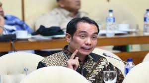 Muda, Progresif, dan Berpengaruh: Mengulas Sosok Fauzi H Amro