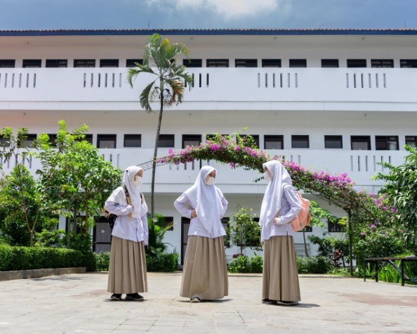 Menyongsong Masa Depan: Pelatihan Kewirausahaan di SMA Islam Al Masoem Bandung