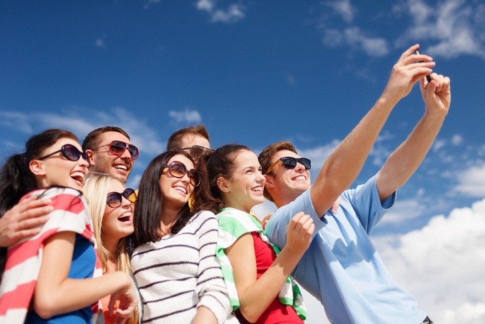 Traveling Bareng Sahabat? Kenapa Nggak? Pasti Seru Traveling Bareng Sahabat